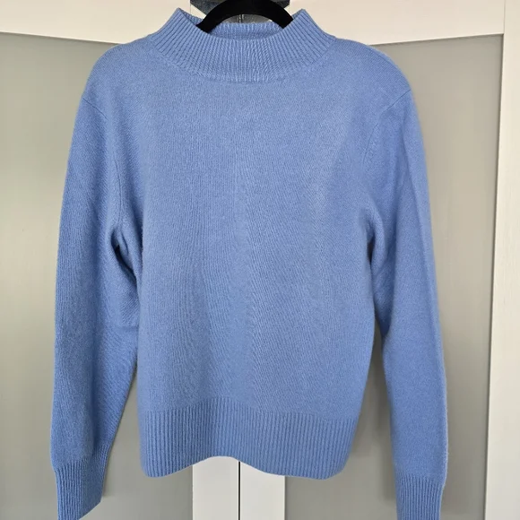 100% Cashmere Classic Mock Neck Sweater in Light Blue - Picture 2 of 8